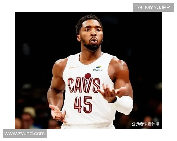 多诺万米切尔引领球队崛起展现超级球星风采与领袖魅力 多诺万米切尔引领球队崛起展现超级球星风采与领袖魅力